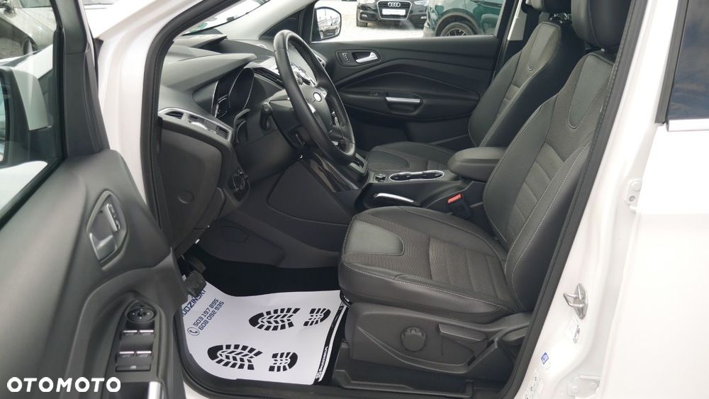Ford Kuga - 16