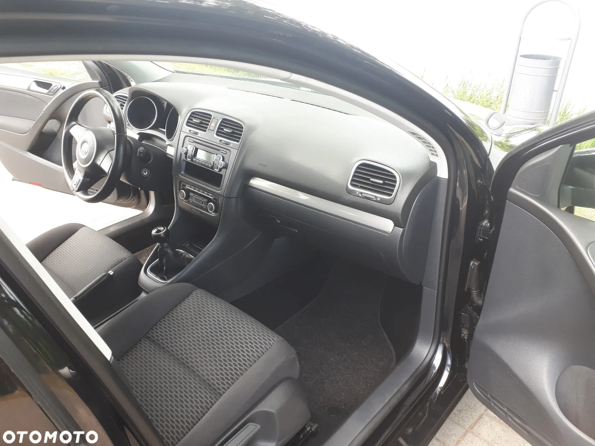 Volkswagen Golf - 8