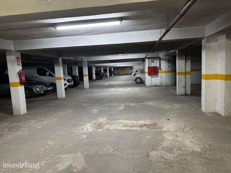 Vende-se lugar de estacionamento no centro de Tavira - Grande imagem: 4/4