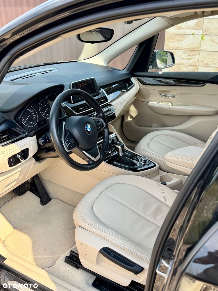 BMW Seria 2 218d Luxury Line - 6