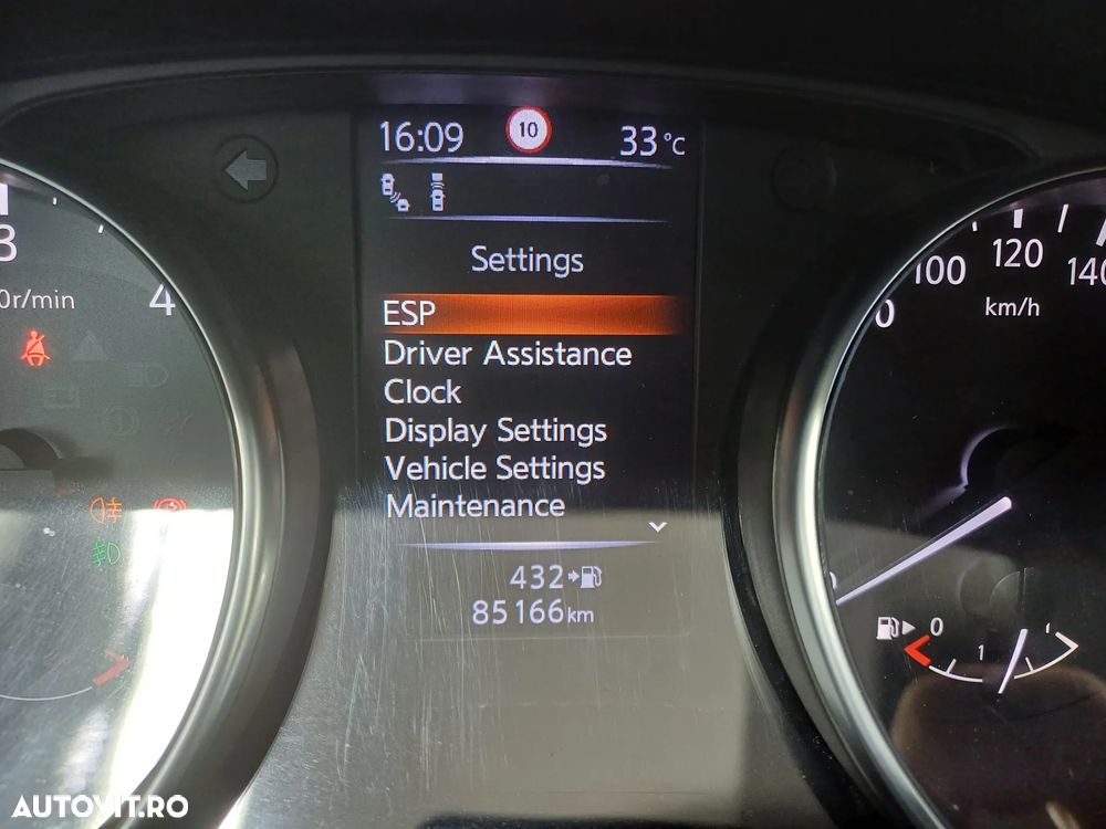 Nissan Qashqai 1.5 DCI Start/Stop Tekna - 17