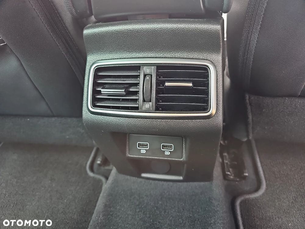 Renault Megane 1.3 TCe FAP Intens EDC - 21