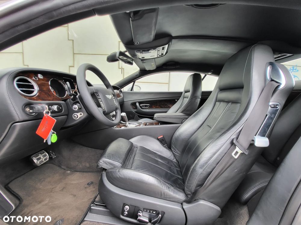 Bentley Continental GT - 7