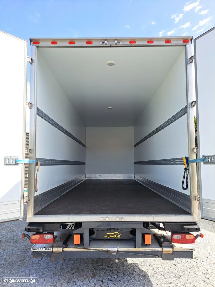 Mercedes Benz Actros 1840 Bluetec 6 18TN c/ Plataforma - 24