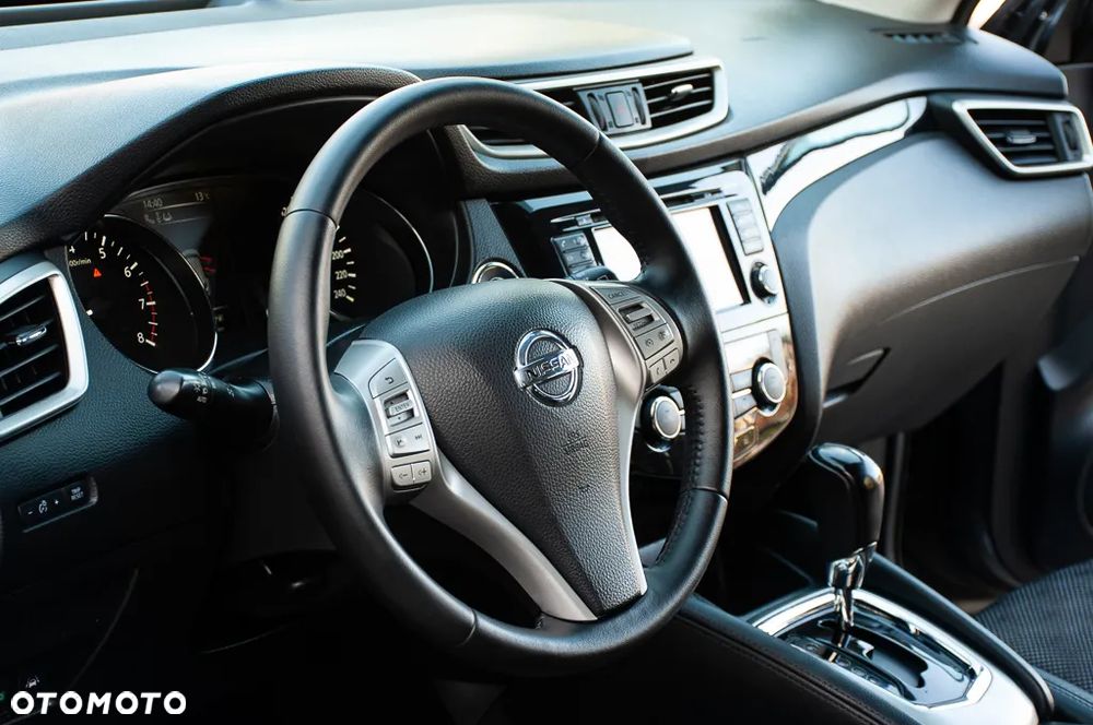 Nissan Qashqai 1.2 DIG-T Xtronic 360 - 27