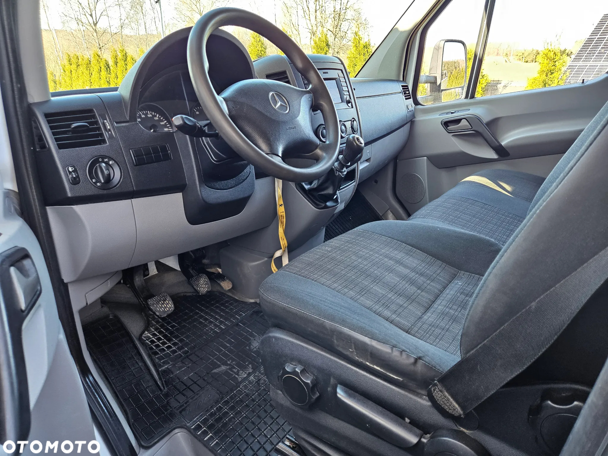 Mercedes-Benz SPRINTER  906 - 11
