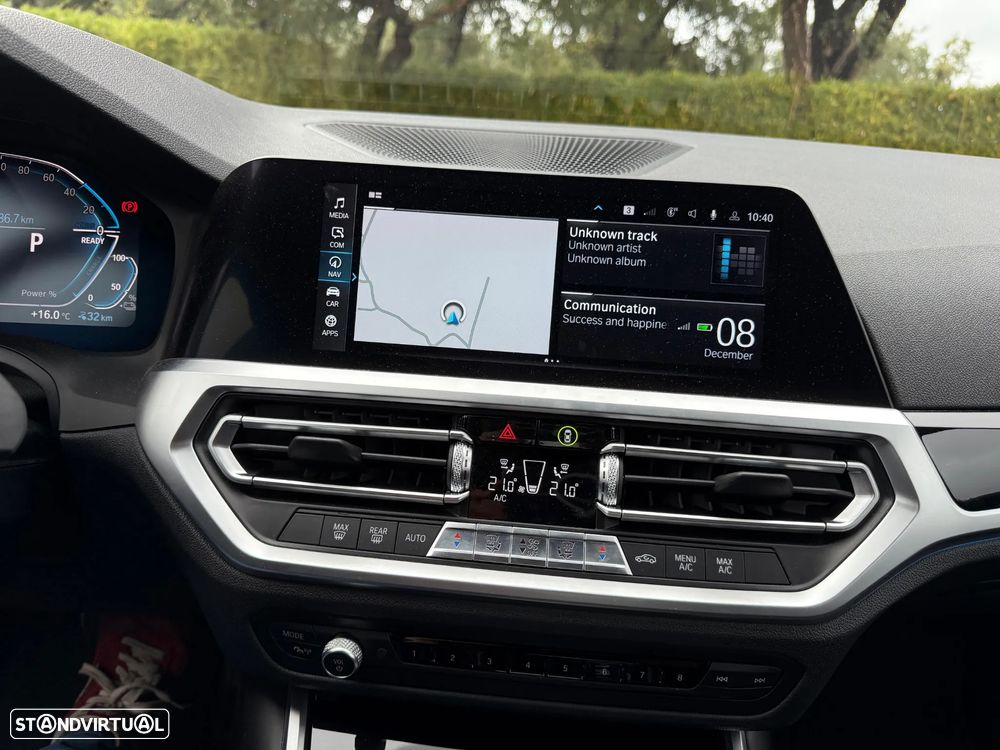 BMW 330 e Pack M Auto - 21