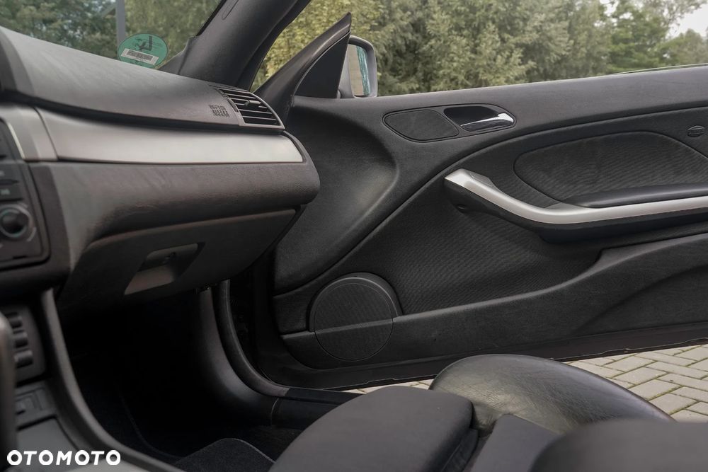 BMW Seria 3 325 Ci Edition Exclusive - 24
