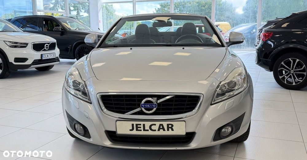 Volvo C70 2.0D Momentum - 16