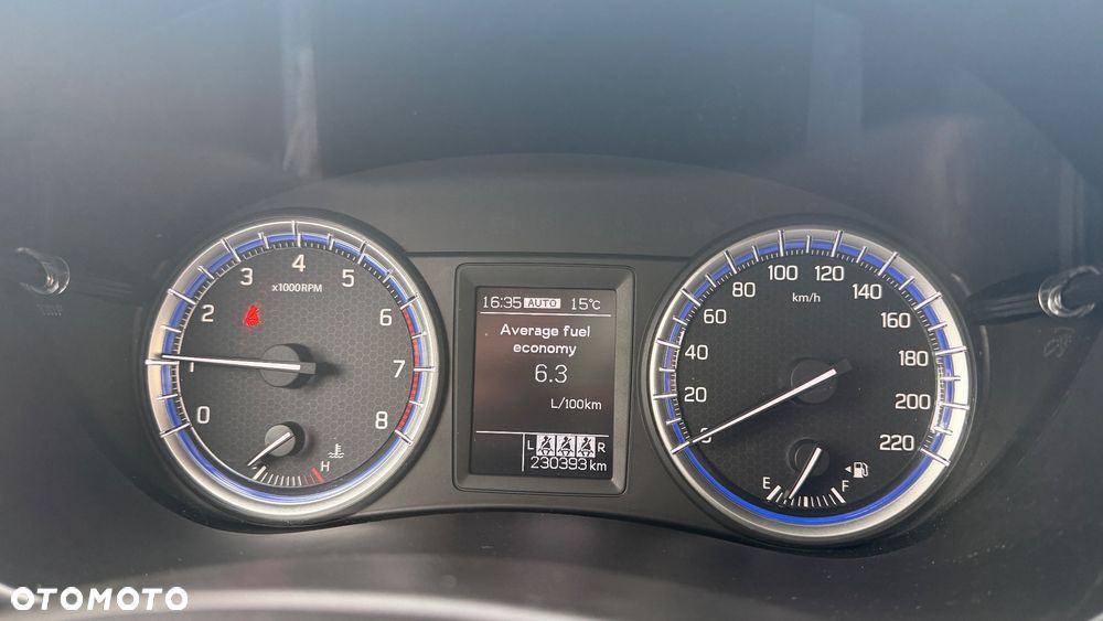 Suzuki S-Cross - 17
