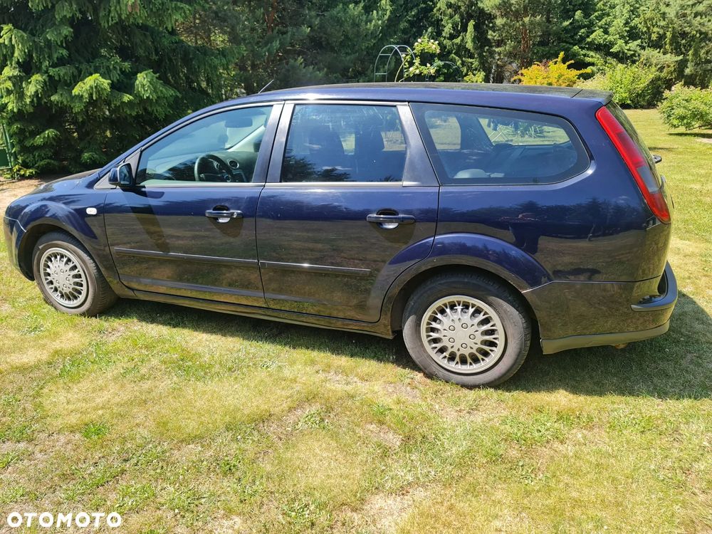 Ford Focus 1.6 TDCi Ambiente - 5