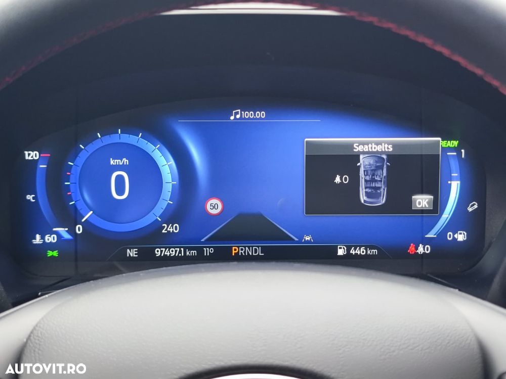 Ford Kuga 2.5 Duratec FHEV ST-LINE - 28