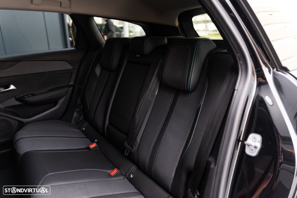 Peugeot 308 SW 180 e-EAT8 Allure - 26