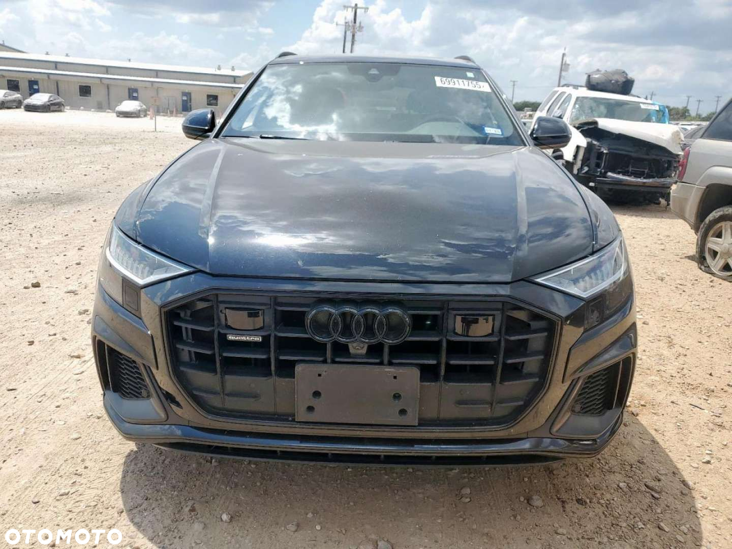 Audi Q8 - 6