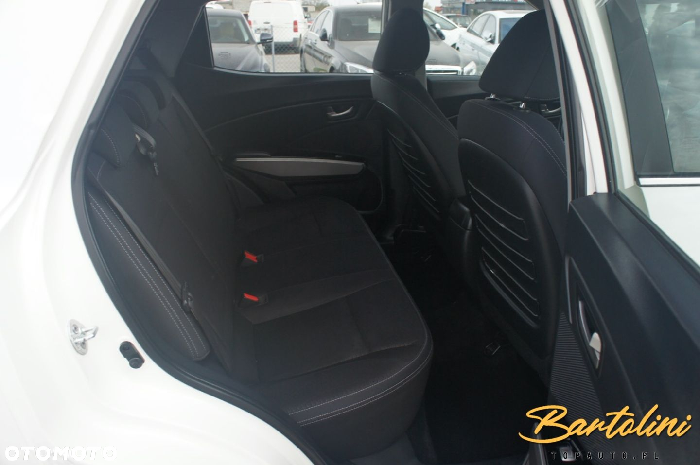 SsangYong/KGM Tivoli - 13
