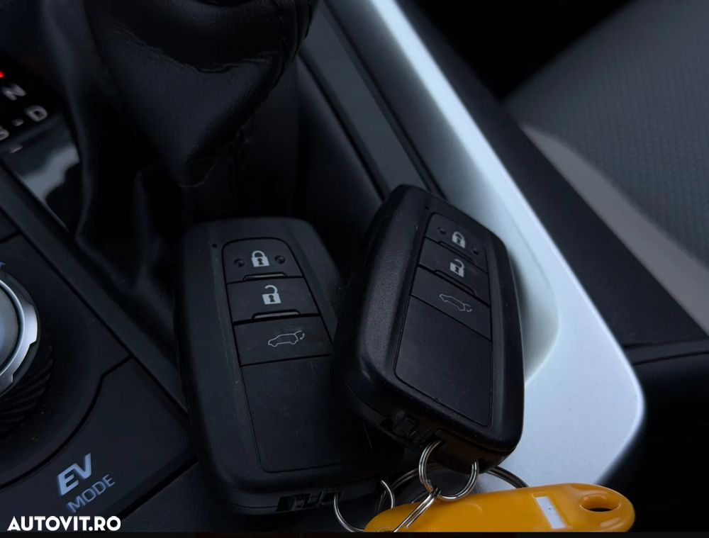 Toyota RAV4 2.5 VVT-iE 4x4 Luxury Premium - 33