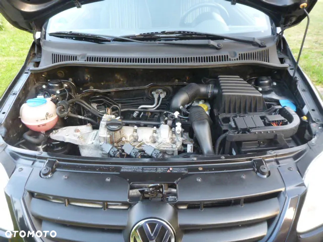 Volkswagen Fox 1.2 - 9