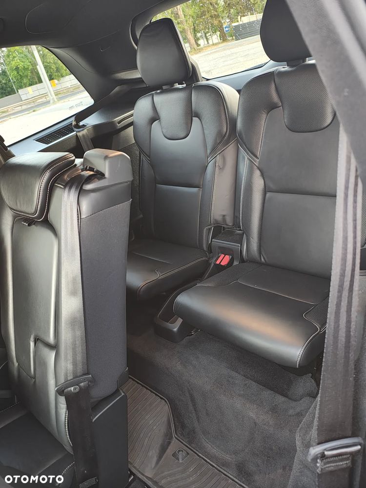 Volvo XC 90 D5 AWD R-Design 7os - 5