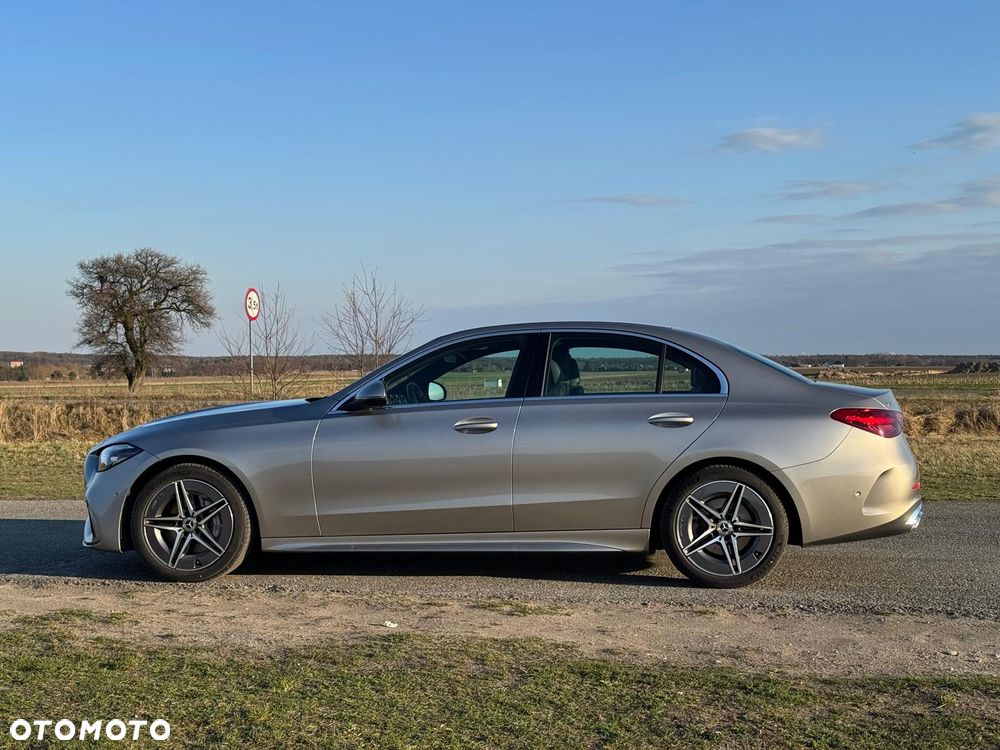 Mercedes-Benz Klasa C 200 4Matic 9G-TRONIC AMG Line Advanced - 14