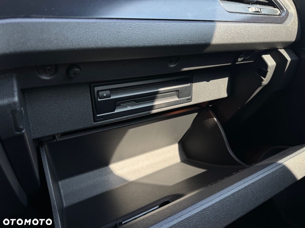 Volkswagen T-Roc 1.0 TSI OPF Style - 39