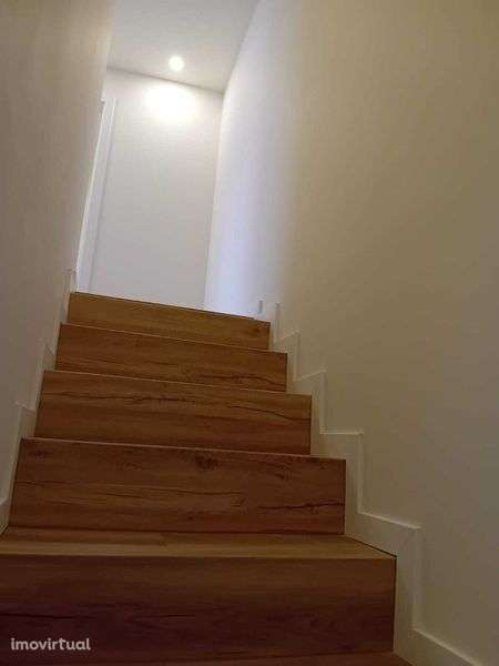 Moradia T2 - Mirandela - ACEITO PERMUTA - Grande imagem: 5/12