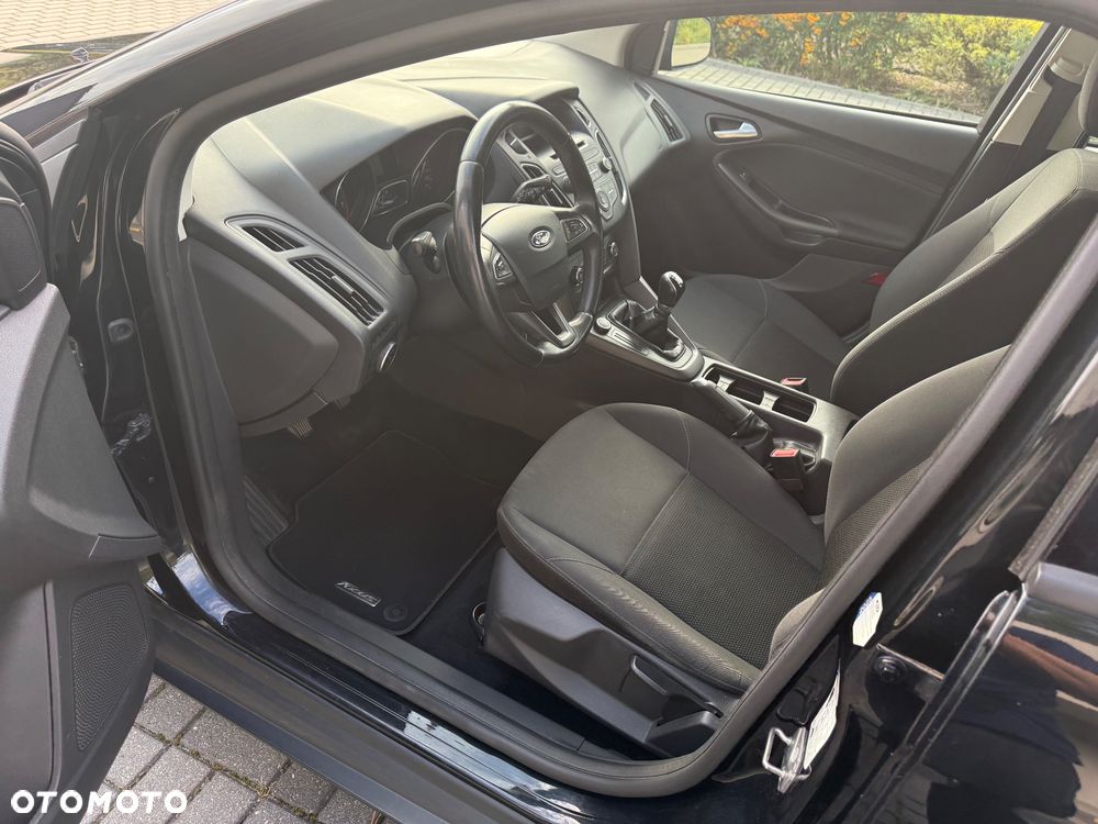 Ford Focus 1.6 Trend - 9