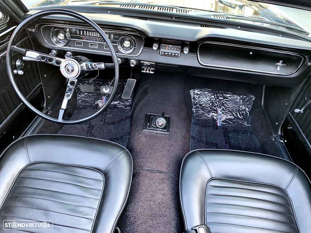 Ford Mustang - 10