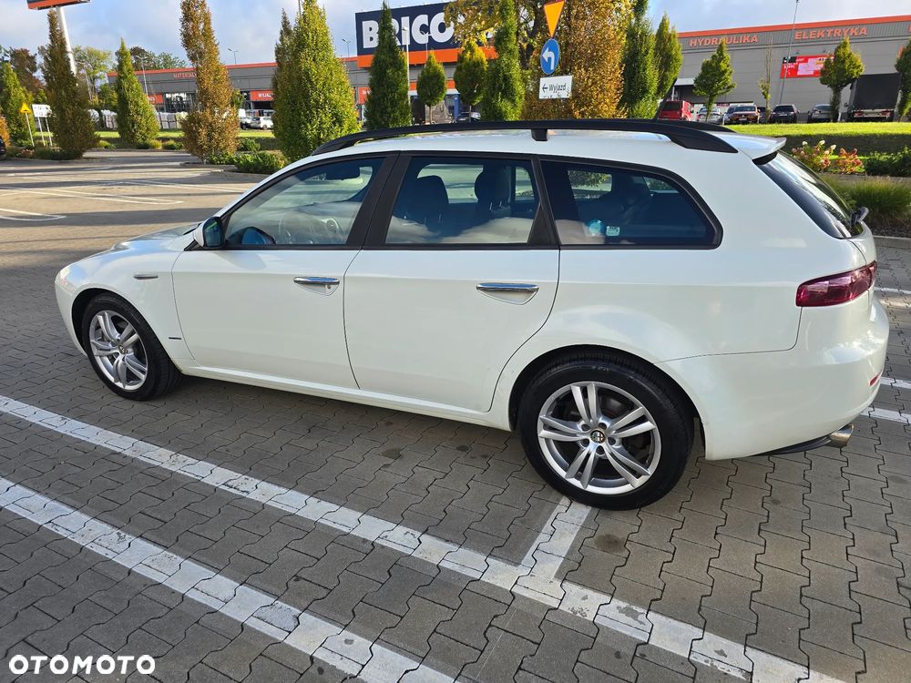 Alfa Romeo 159 2.0JTDM Sport - 15