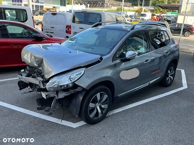 Peugeot 2008 1.6 VTi Allure - 3