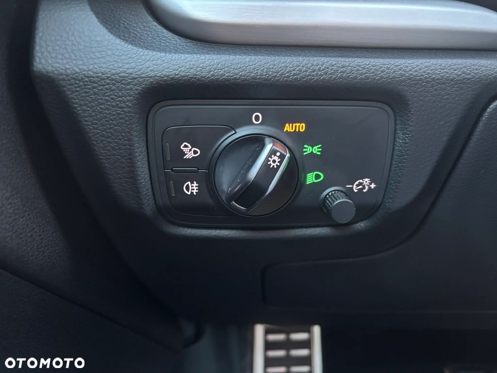 Audi A3 Sportback 35 TFSI Sport S tronic - 22