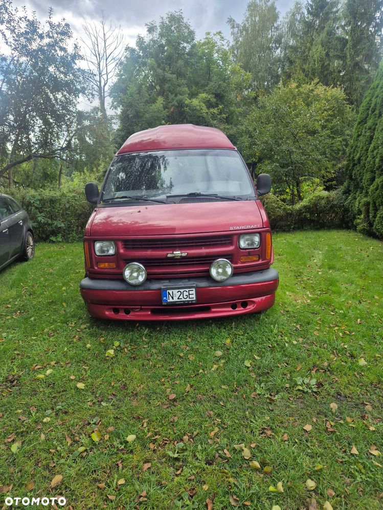 Chevrolet Chevy Van