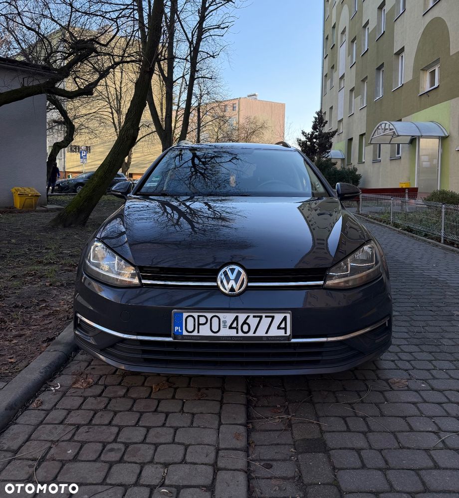 Volkswagen Golf 1.6 TDI BMT Comfortline - 1