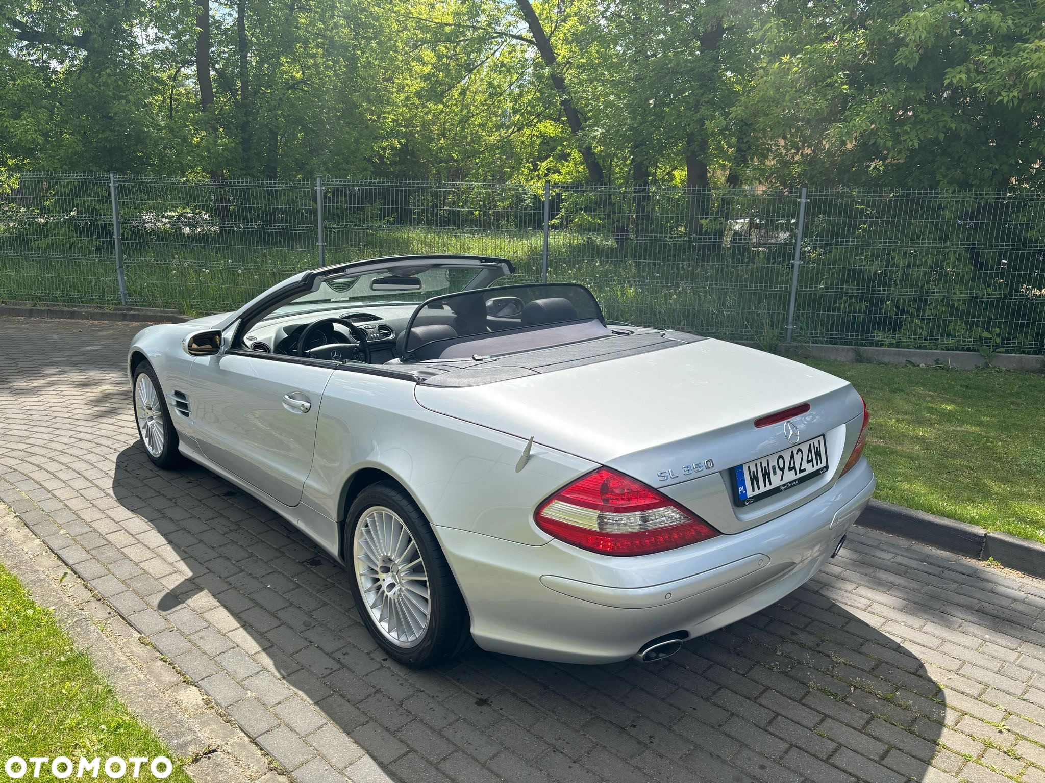 Mercedes-Benz SL 350 - 11