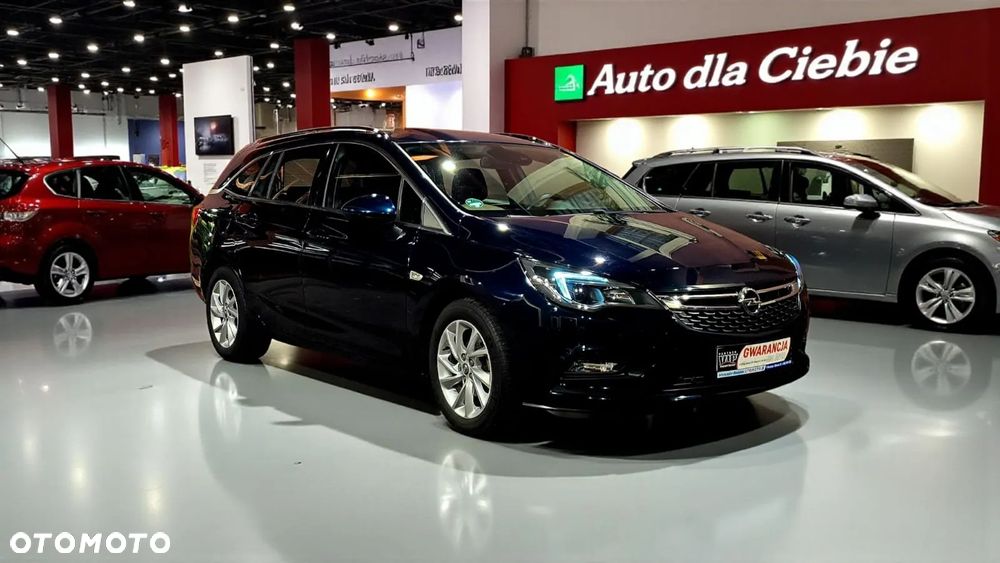 Opel Astra 1.4 Turbo Innovation - 1
