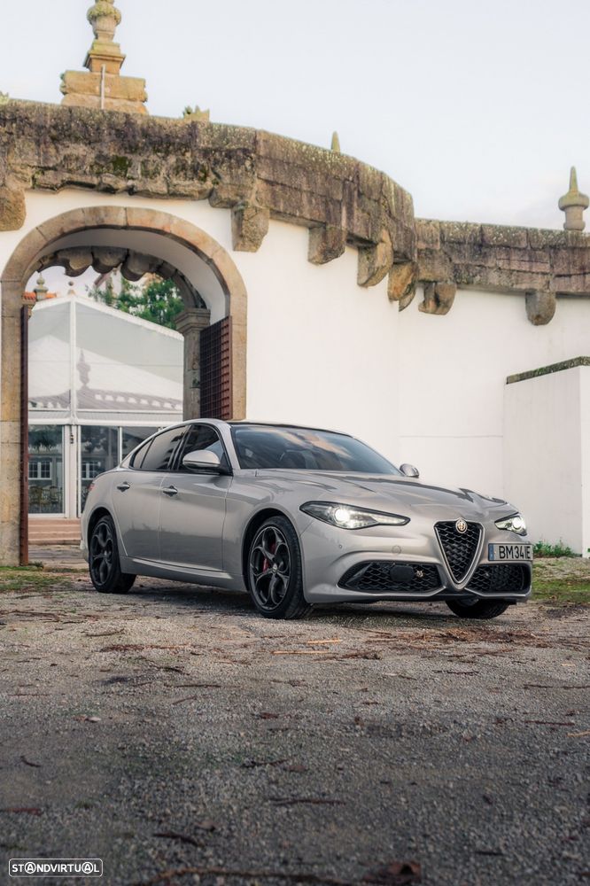 Alfa Romeo Giulia 2.0 T Veloce Ti Q4 AT8 - 30