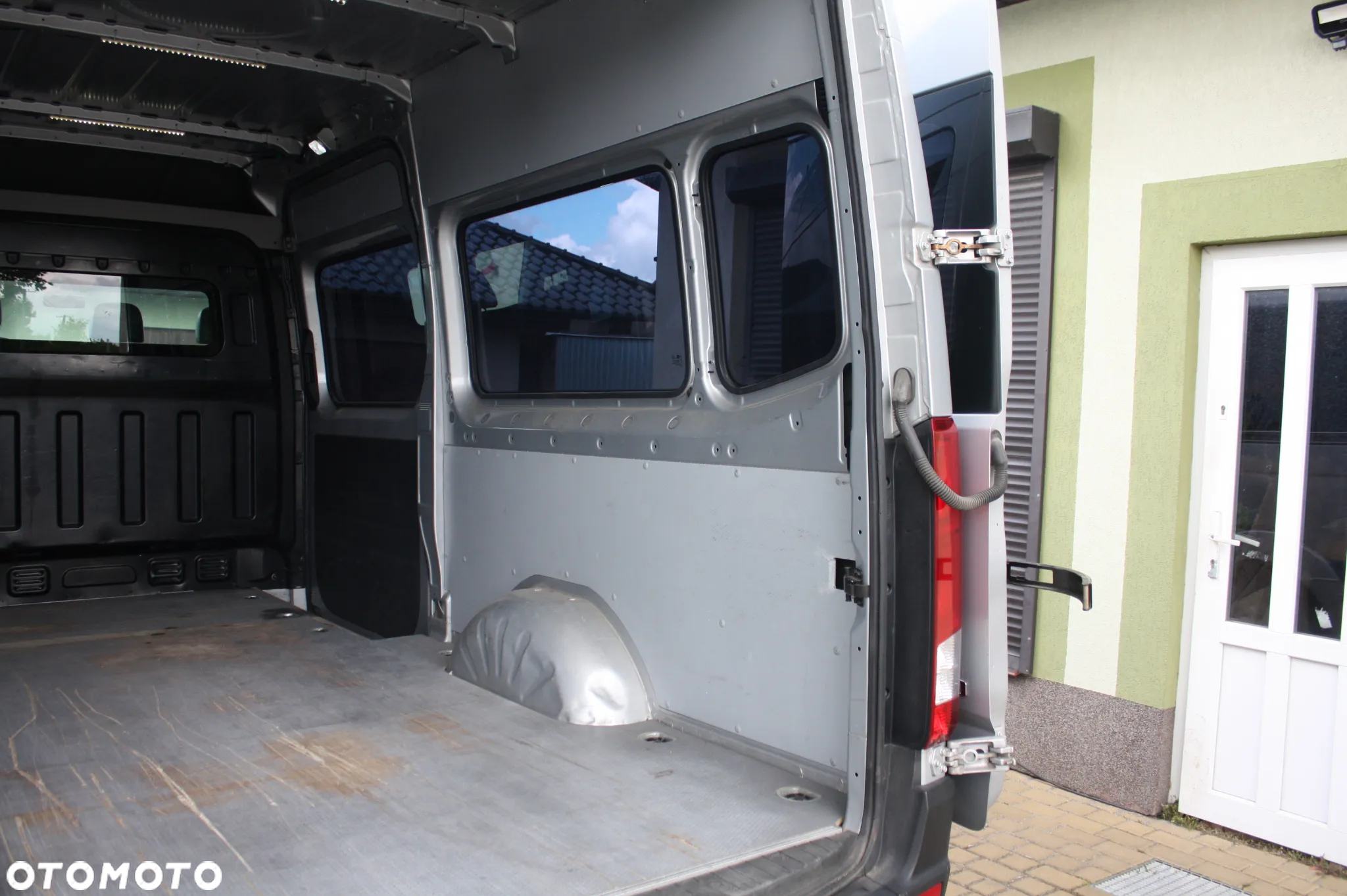 Hyundai H350 - 12