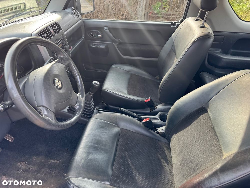 Suzuki Jimny - 18