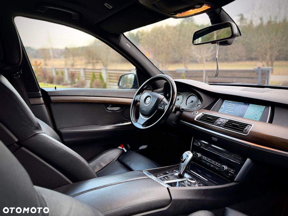 BMW Seria 5 - 13