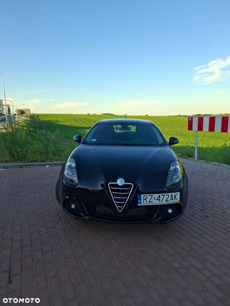 Alfa Romeo Giulietta 2.0 JTDM Distinctive - 6