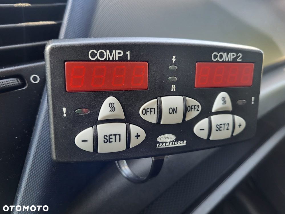 Iveco Daily 2018r E6 2.3 136 KM IZOTERMA CHŁODNIA  Bliźniaki KLIMA MROŹNIA AGREGAT 230V - 7