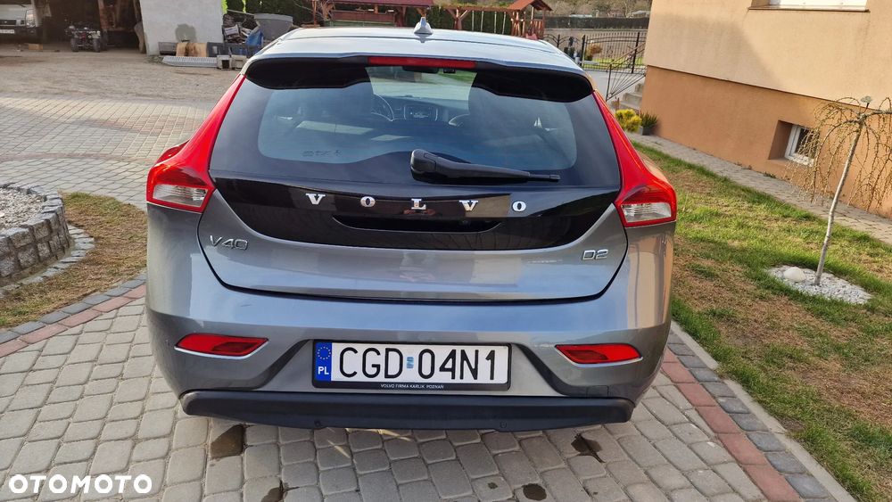 Volvo V40 D2 Geartronic Momentum - 31