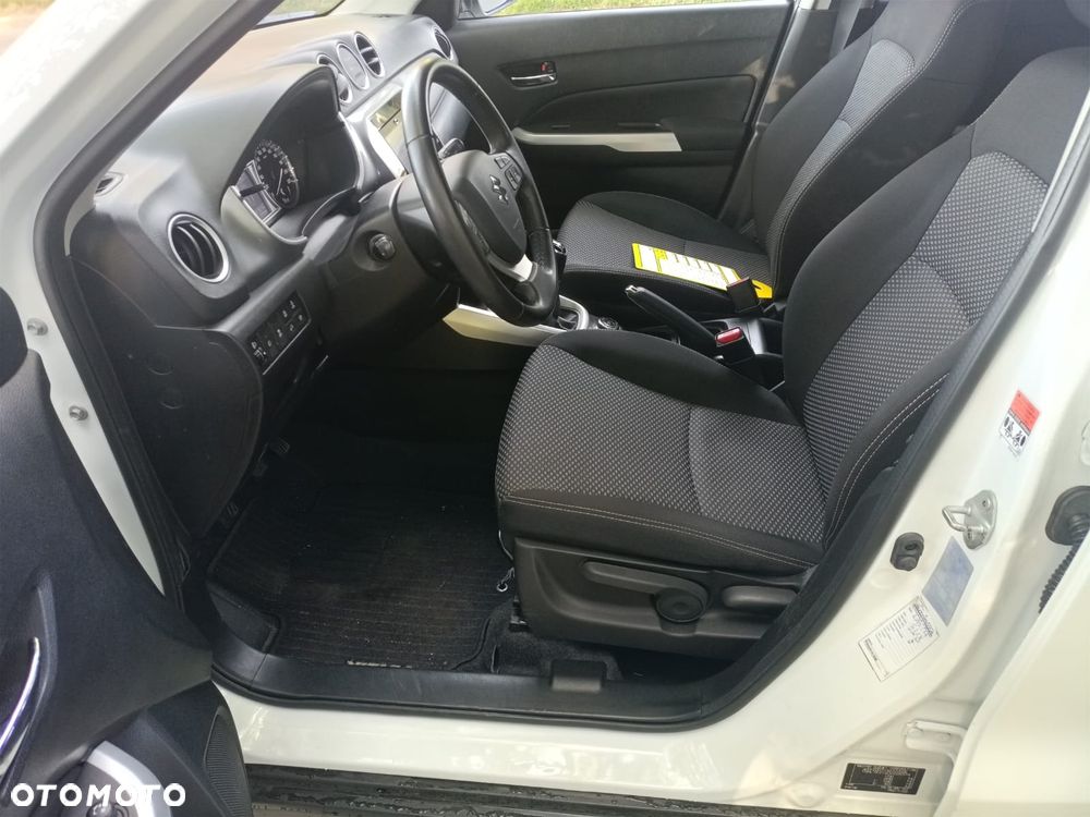 Suzuki Vitara 1.6 (4x4) Allgrip Comfort+ - 17