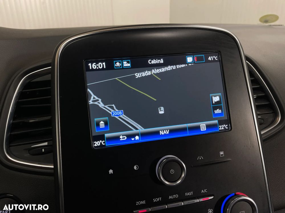 Renault Scenic BLUE dCi 120 EDC BUSINESS EDITION - 13