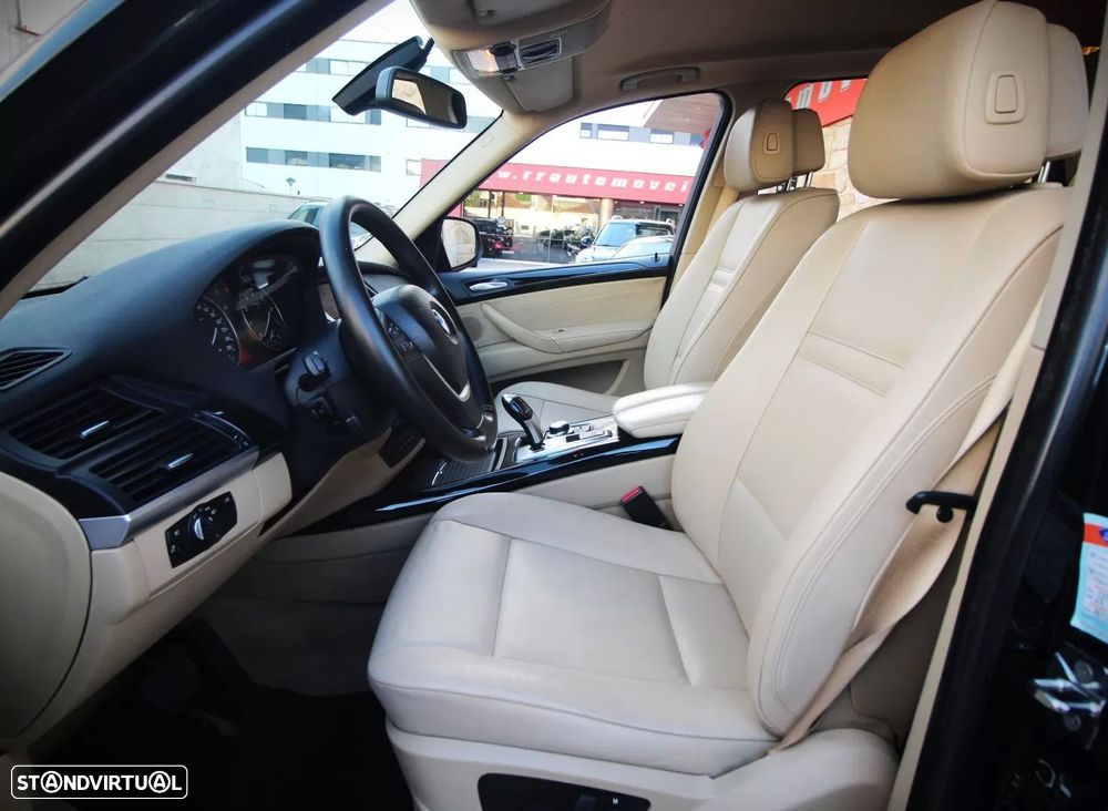 BMW X5 30 i xDrive - 8