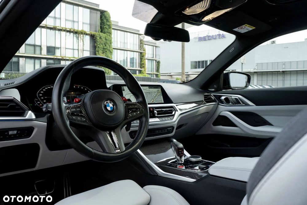 BMW M4 Competition M xDrive sport - 14