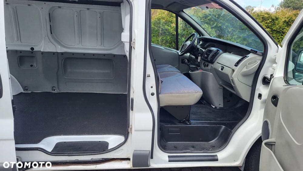 Renault Trafic - 6