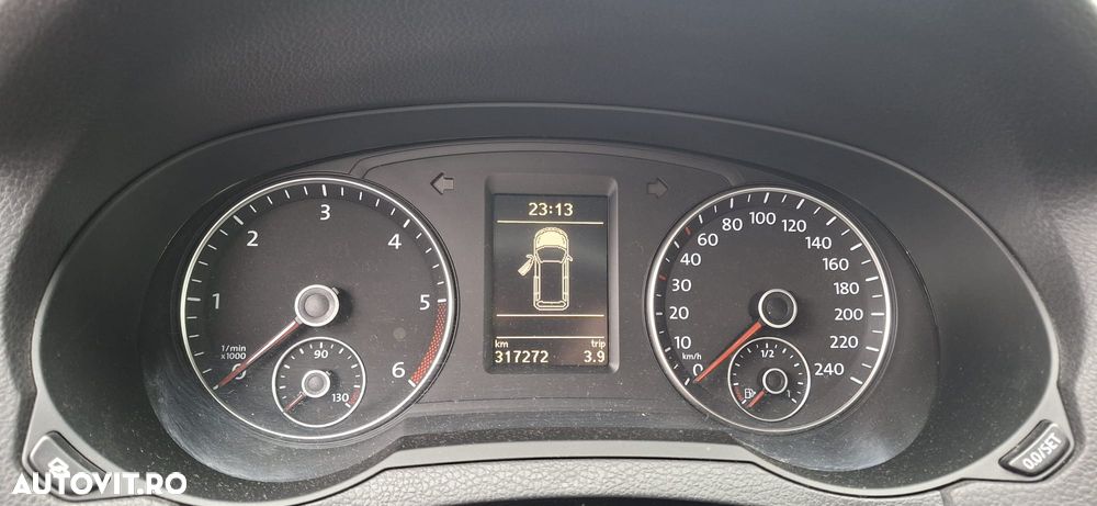 Volkswagen Sharan 2.0 TDI DSG BlueMotion Technology Comfortline - 10