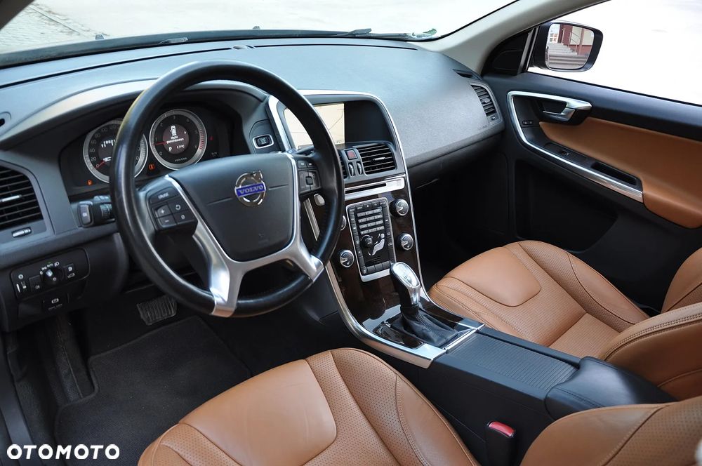 Volvo XC 60 - 16