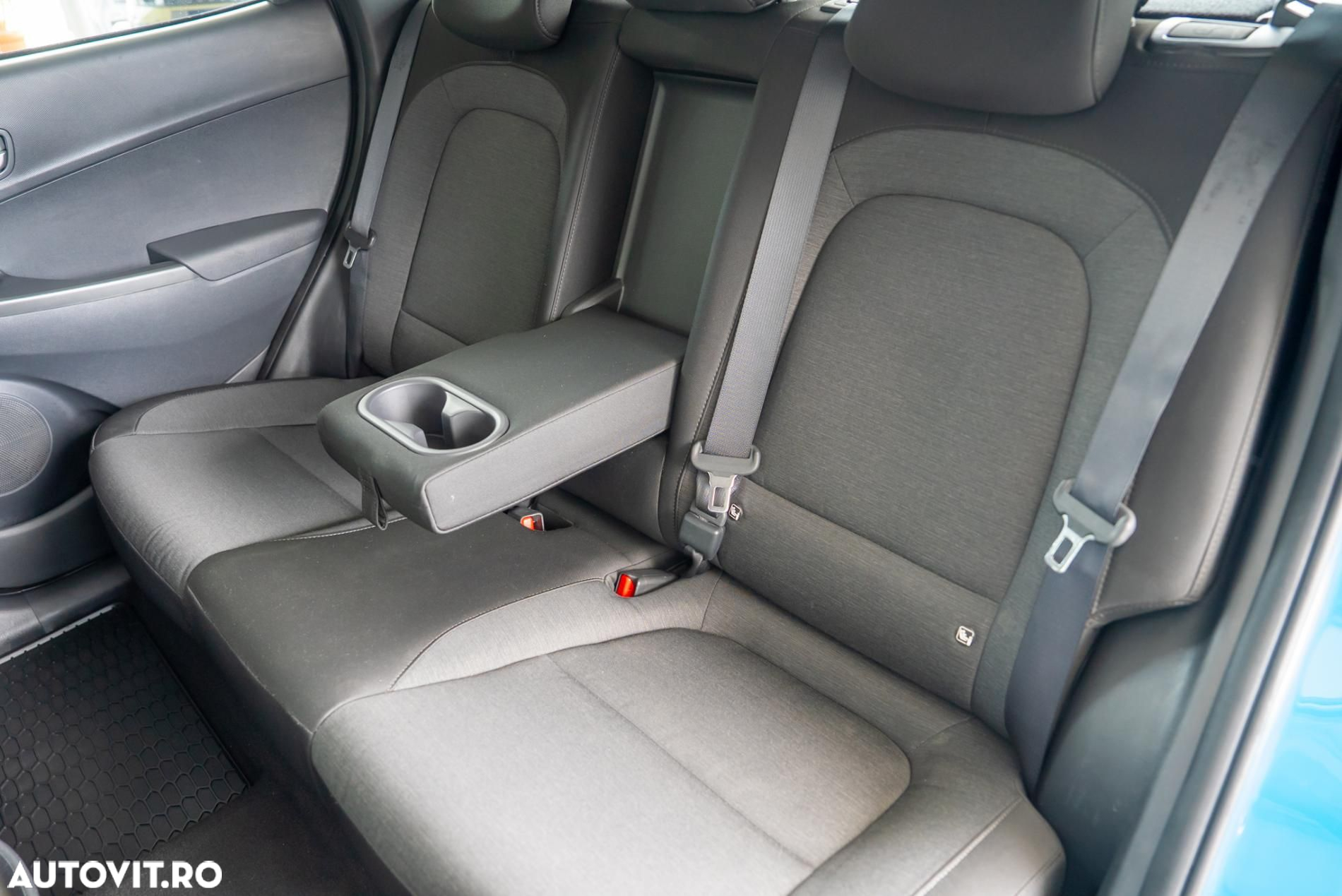 Hyundai KONA - 21