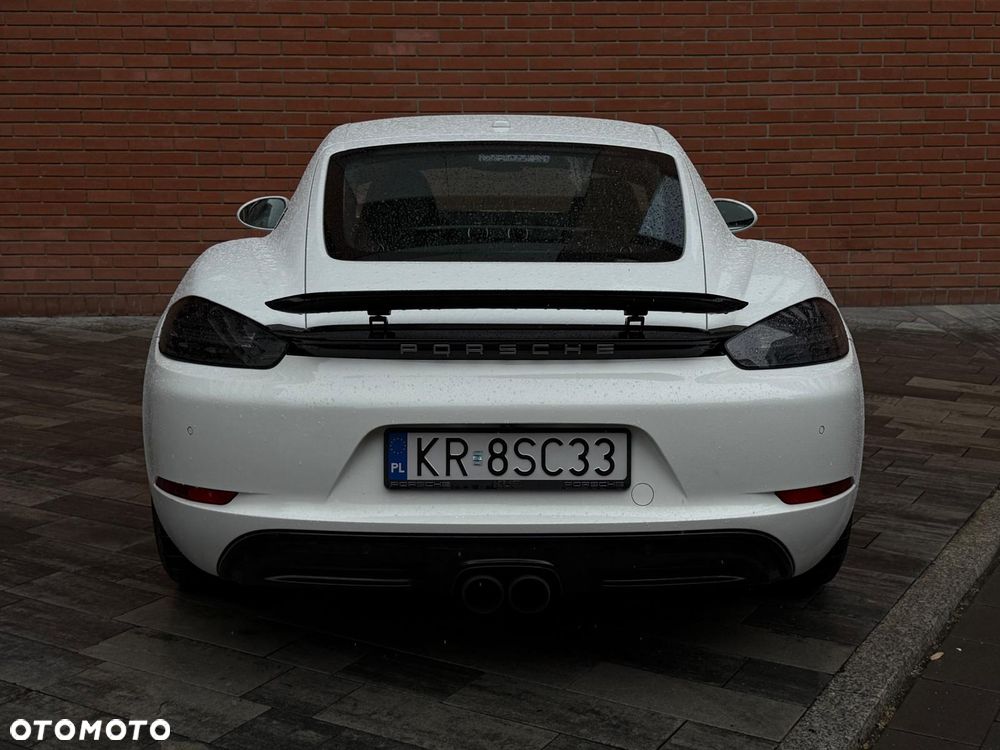 Porsche 718 Cayman - 4